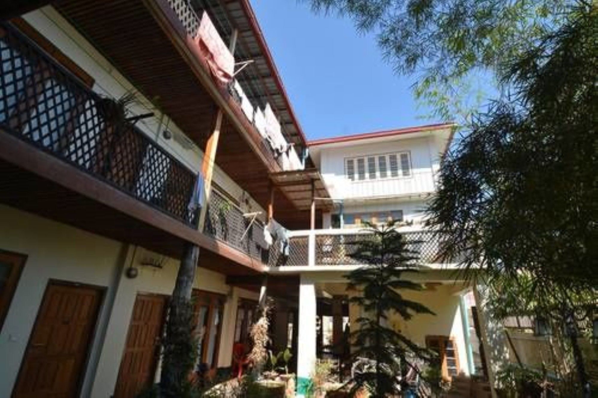 Three Seasons Inn & Spa Nyaung Shwe Bagian luar foto